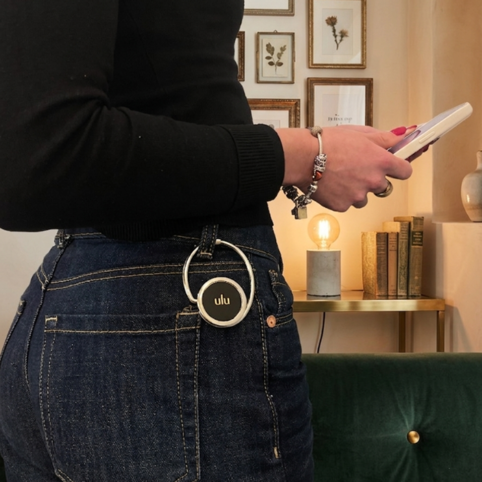 Black Suka (bag holder + charm)